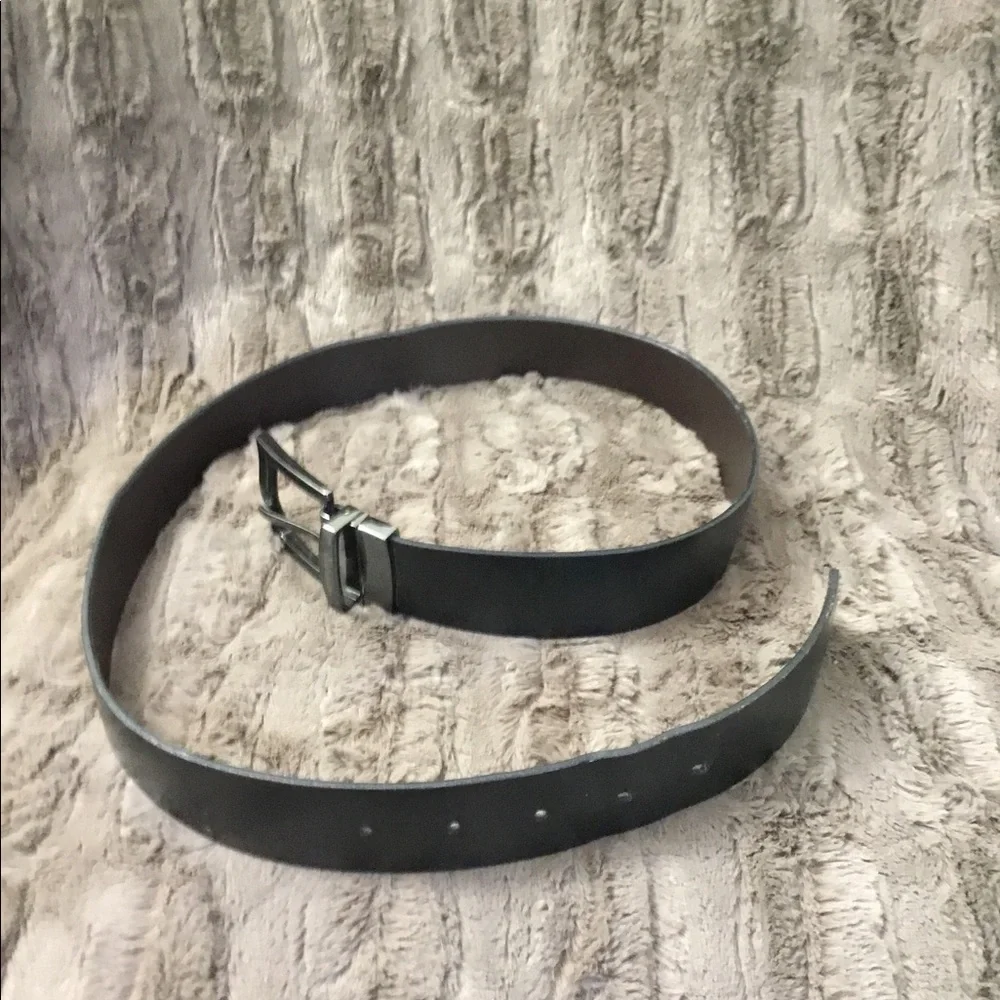 🍁🚦3-25🚦 Geoffrey Beene Black Leather Belt Size 34